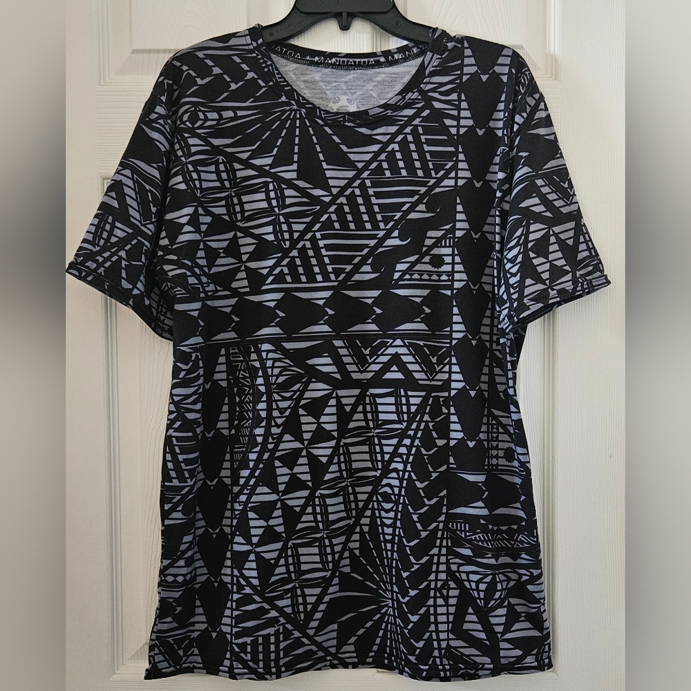 Mandatoa Polynesian Style Short Sleeve Tee